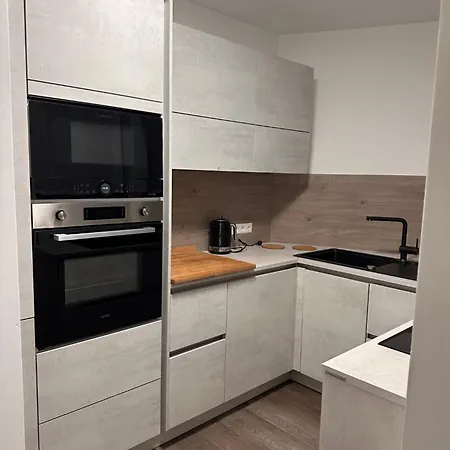 Hello Apartment